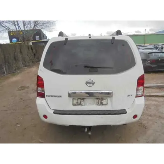NISSAN PATHFINDER (R51) '2005 2.5 DCI XE BLANCO