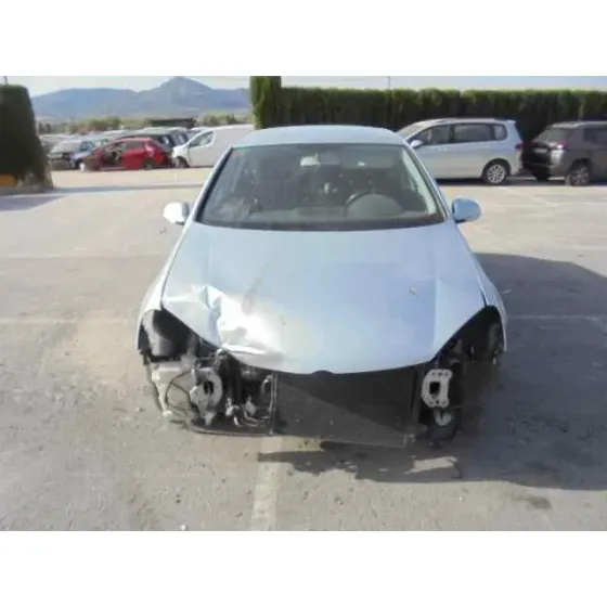 VOLKSWAGEN GOLF V BERLINA (1K1) '2004 HIGHLINE GRIS
