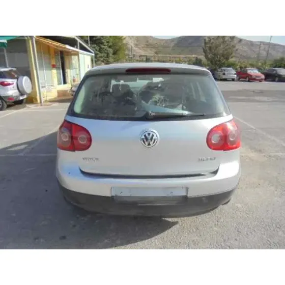 VOLKSWAGEN GOLF V BERLINA (1K1) '2004 HIGHLINE GRIS