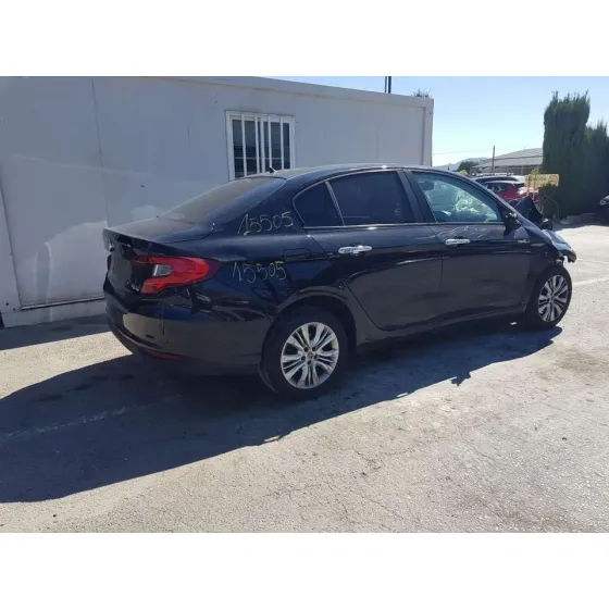 FIAT TIPO II (356) SEDAN '2018 EASY NEGRO