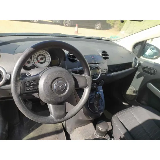 MAZDA 2 LIM. (DE) '2008 ACTIVE + GRIS OSCURO
