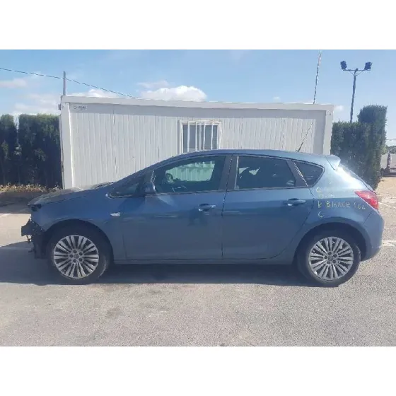 OPEL ASTRA J LIM. '2015 EXPRESSION AZUL
