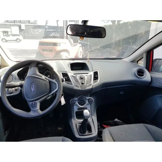 FORD FIESTA (CB1) '2010 AMBIENTE ROJO