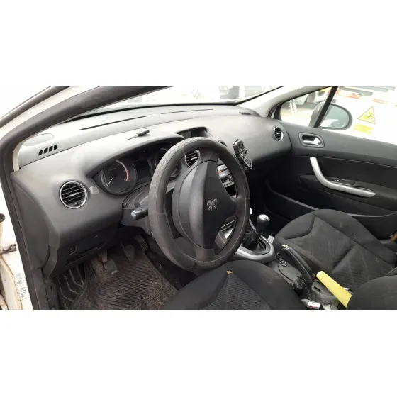 Peugeot 308 I (4A_, 4C_) 2009