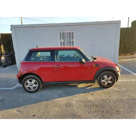 MINI MINI (R56) '2009 ONE ROJO