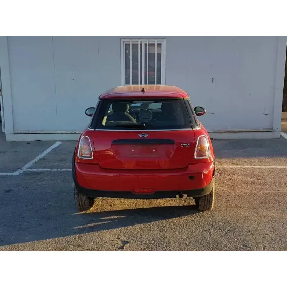 MINI MINI (R56) '2009 ONE ROJO