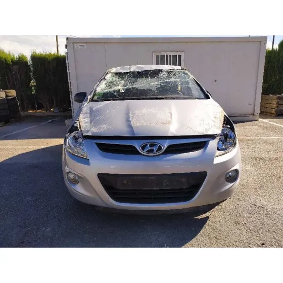HYUNDAI I20 '2010 COMFORT GRIS