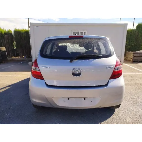 HYUNDAI I20 '2010 COMFORT GRIS