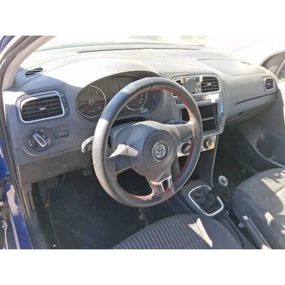 Volkswagen POLO V (6R1, 6C1) 2009