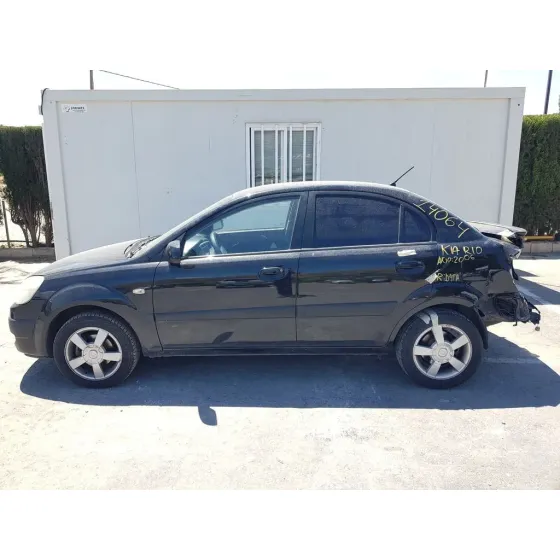 KIA RIO '2006 1.5 CRDI EX2 NEGRO