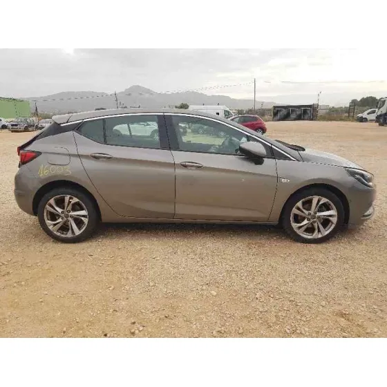 OPEL ASTRA K LIM. 5TÜRIG '2016 DYNAMIC STAR/STOP GRIS OSCURO