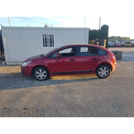 CITROEN C4 BERLINA '2006 COLLECTION ROJO