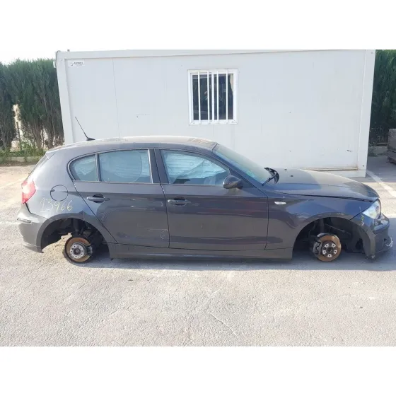 BMW SERIE 1 BERLINA (E81/E87) '2007 116I GRIS OSCURO