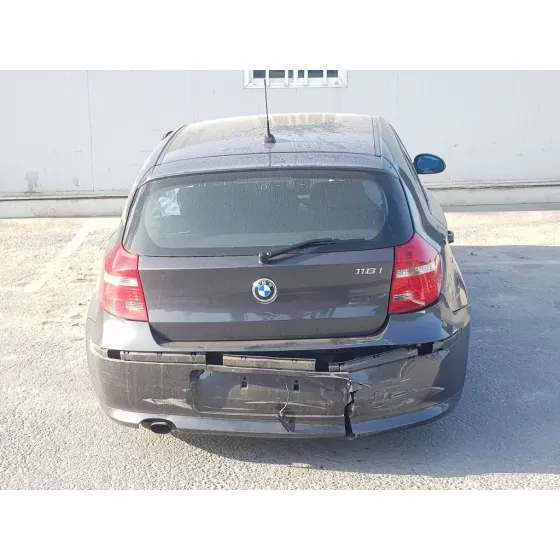 BMW SERIE 1 BERLINA (E81/E87) '2007 116I GRIS OSCURO