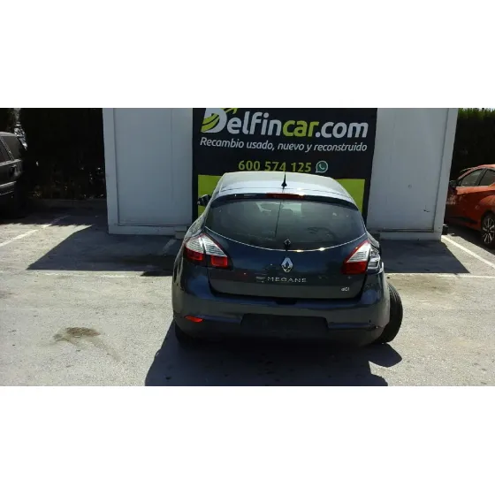 RENAULT MEGANE III BERLINA 5 P '2016 LIMITED GRIS