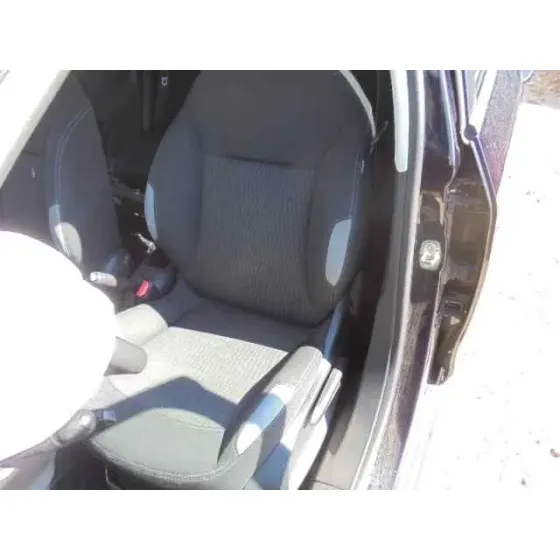 PEUGEOT 208 '2014 ACTIVE AZUL
