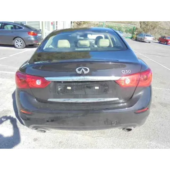 INFINITI Q50 '2014 Q50 NEGRO