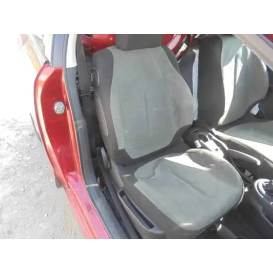 CITROEN C4 COUPE '2005 VTR GRANATE