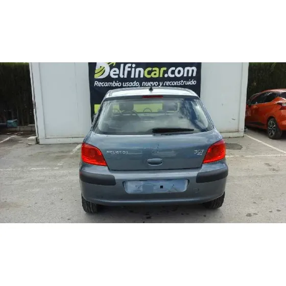 PEUGEOT 307 BERLINA (S2) '2005 X-LINE AZUL