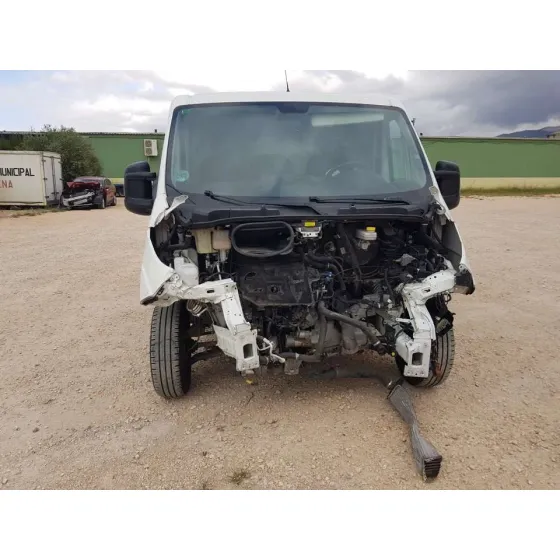 PEUGEOT BOXER FURGON '2021 330 L1H1 PREMIUM BLUEHDI 120 START&STOP BLANCO