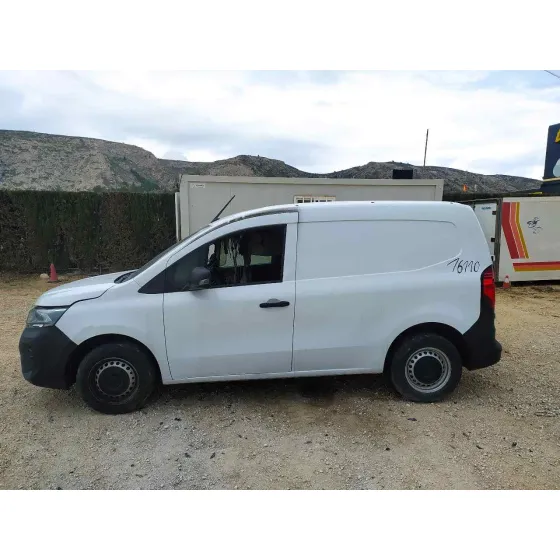 NISSAN TOWSTAR '2022 ACENTA BLANCO