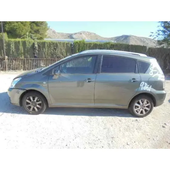 TOYOTA COROLLA VERSO (R1) '2005 1.8 LUNA GRIS OSCURO