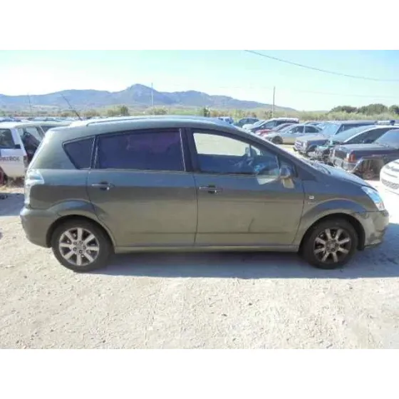 TOYOTA COROLLA VERSO (R1) '2005 1.8 LUNA GRIS OSCURO