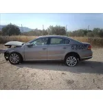 VOLKSWAGEN PASSAT LIM. (362) VOLKSWAGEN PASSAT LIM. (362) '2010 EDITION BLUEMOTION BEIG 2010