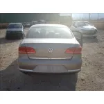 VOLKSWAGEN PASSAT LIM. (362) VOLKSWAGEN PASSAT LIM. (362) '2010 EDITION BLUEMOTION BEIG 2010