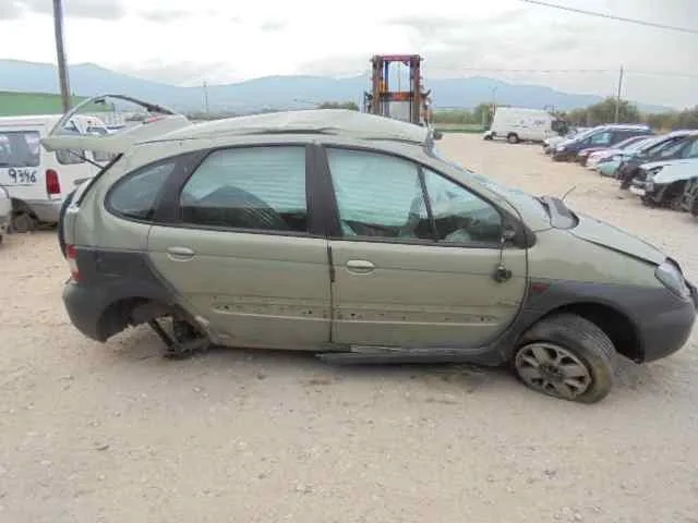 RENAULT SCENIC RX4 (JA0) RENAULT SCENIC RX4 (JA0) '2002 1.9 DCI VERDE 2000