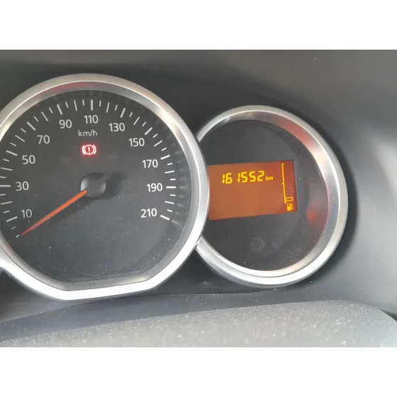 Dacia SANDERO II (B8_) 2015