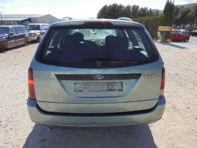 FORD FOCUS TURNIER (CAK) FORD FOCUS TURNIER (CAK) '2001 AMBIENTE VERDE 1998