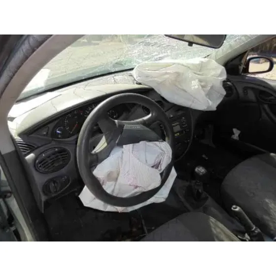 FORD FOCUS TURNIER (CAK) '2001 AMBIENTE VERDE