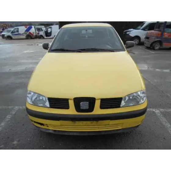 SEAT IBIZA (6K1) '2001 SIGNO AMARILLO