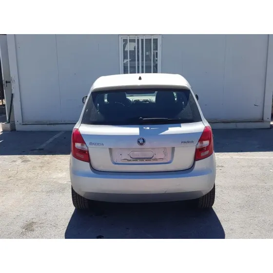 SKODA FABIA (5J2 ) '2015 URBAN GRIS