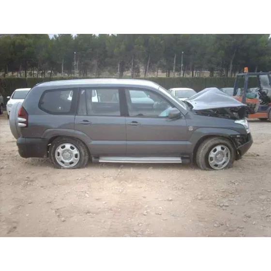 TOYOTA LAND CRUISER (J12) '2003 3.0 D-4D GX GRIS OSCURO