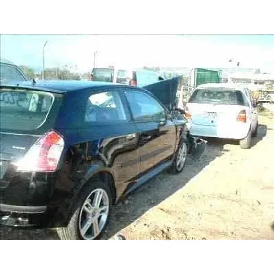FIAT STILO (192) '2005 1.4 16V FEEL NEGRO