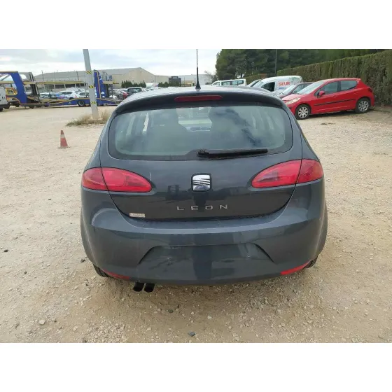 SEAT LEON (1P1) '2006 STYLANCE / STYLE GRIS OSCURO
