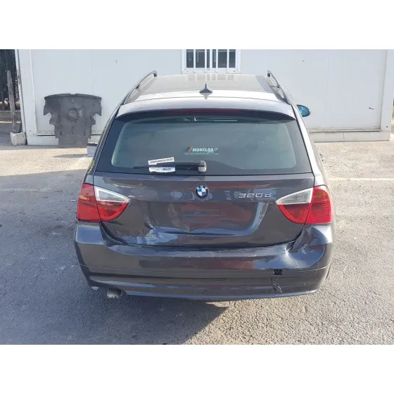 BMW SERIE 3 TOURING (E91) '2006 320D GRIS OSCURO