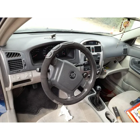 Kia CERATO I SEDAN (LD) 2004