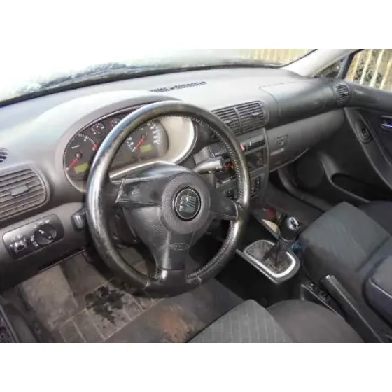 SEAT LEON (1M1) '2005 STELLA GRIS