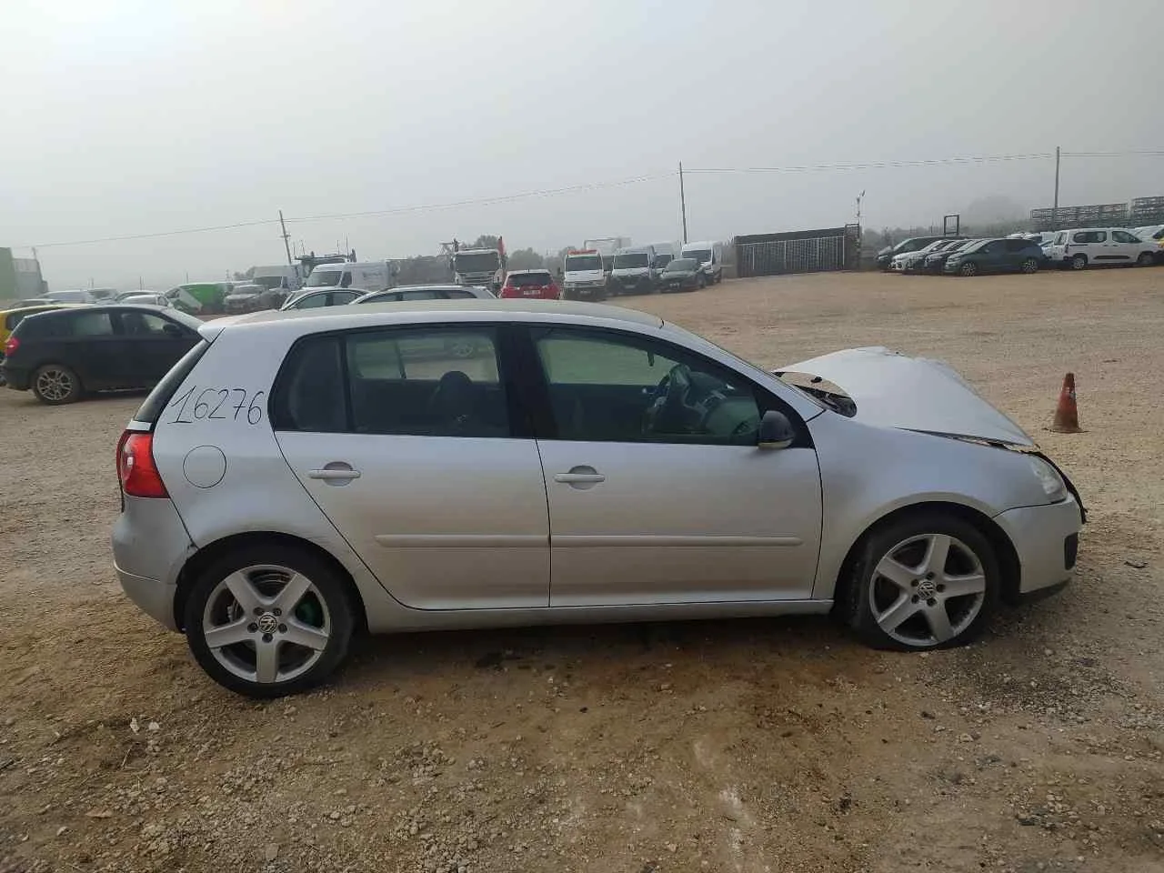 VOLKSWAGEN GOLF V BERLINA (1K1) '2005 TRENDLINE GRIS
