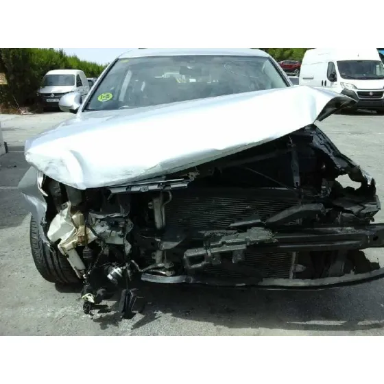 VOLKSWAGEN PASSAT BERLINA (3C2) '2010 ADVANCE PLUS GRIS