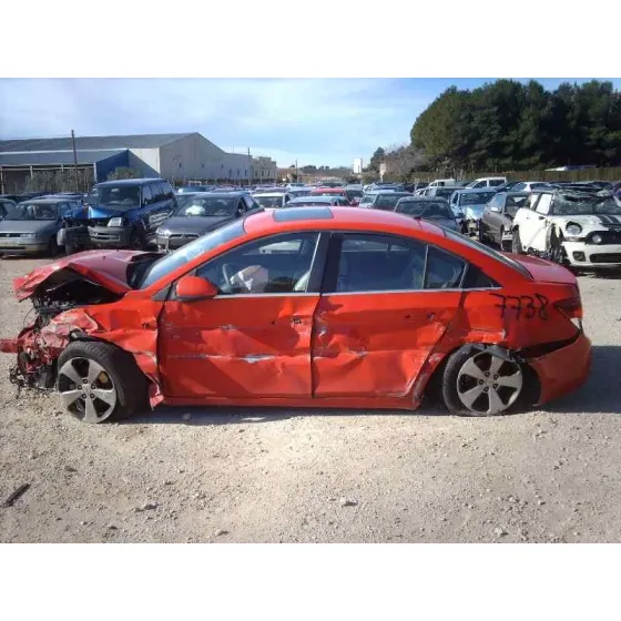 CHEVROLET CRUZE '2010 LT ROJO