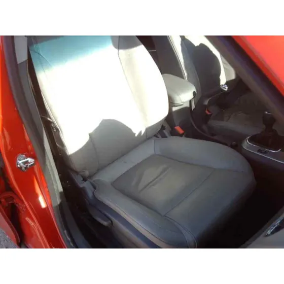 CHEVROLET CRUZE '2010 LT ROJO