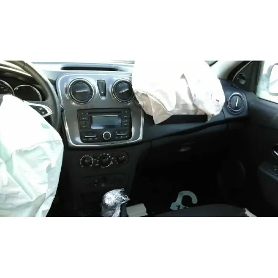 DACIA SANDERO '2016 STEPWAY BLANCO
