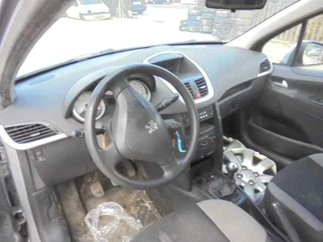 PEUGEOT 207 PEUGEOT 207 '2007 X-LINE GRIS 2006