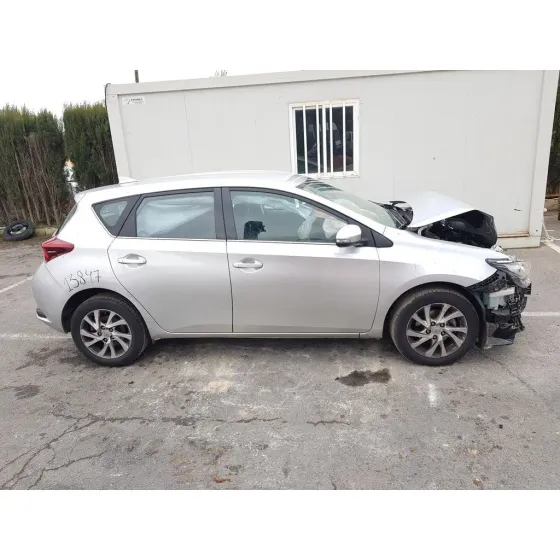 TOYOTA AURIS '2017 ACTIVE GRIS