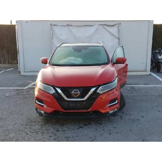 NISSAN QASHQAI (J11) '2018 VISIA ROJO