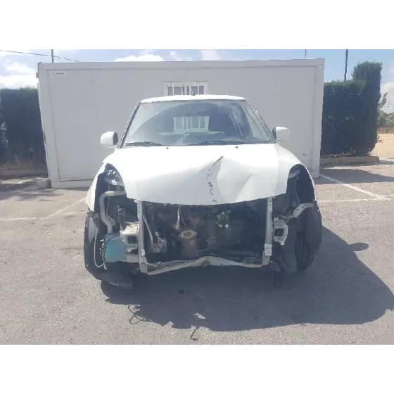 SUZUKI SWIFT BERLINA (MZ) '2007 GL (5-PTAS.) BLANCO